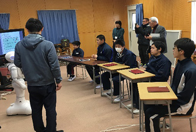 【パナソニック教育財団アドバイザー来校】Pepperくんのプログラミング学習の見学