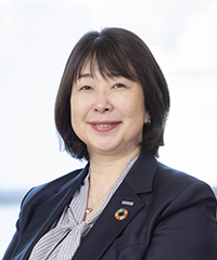 顔写真：堂本 晃代