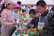 写真：雑貨屋さんの様子