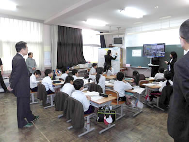 写真:公開授業・研究発表会実施しました。