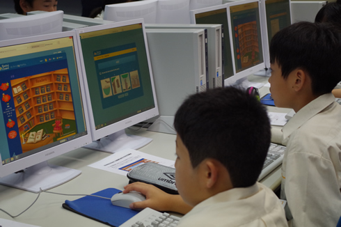 写真：ICTを活用した英語多読の取り組み