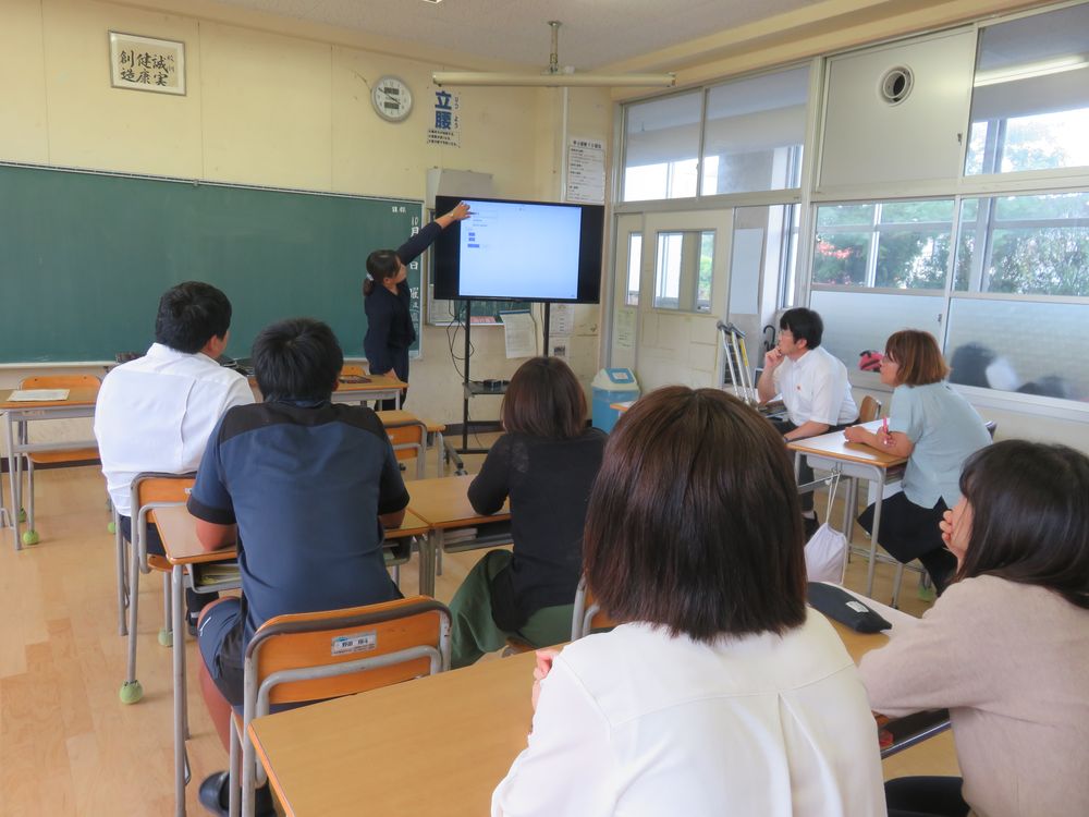 写真：ＩＣＴ機器活用のためのミニ自主研修会