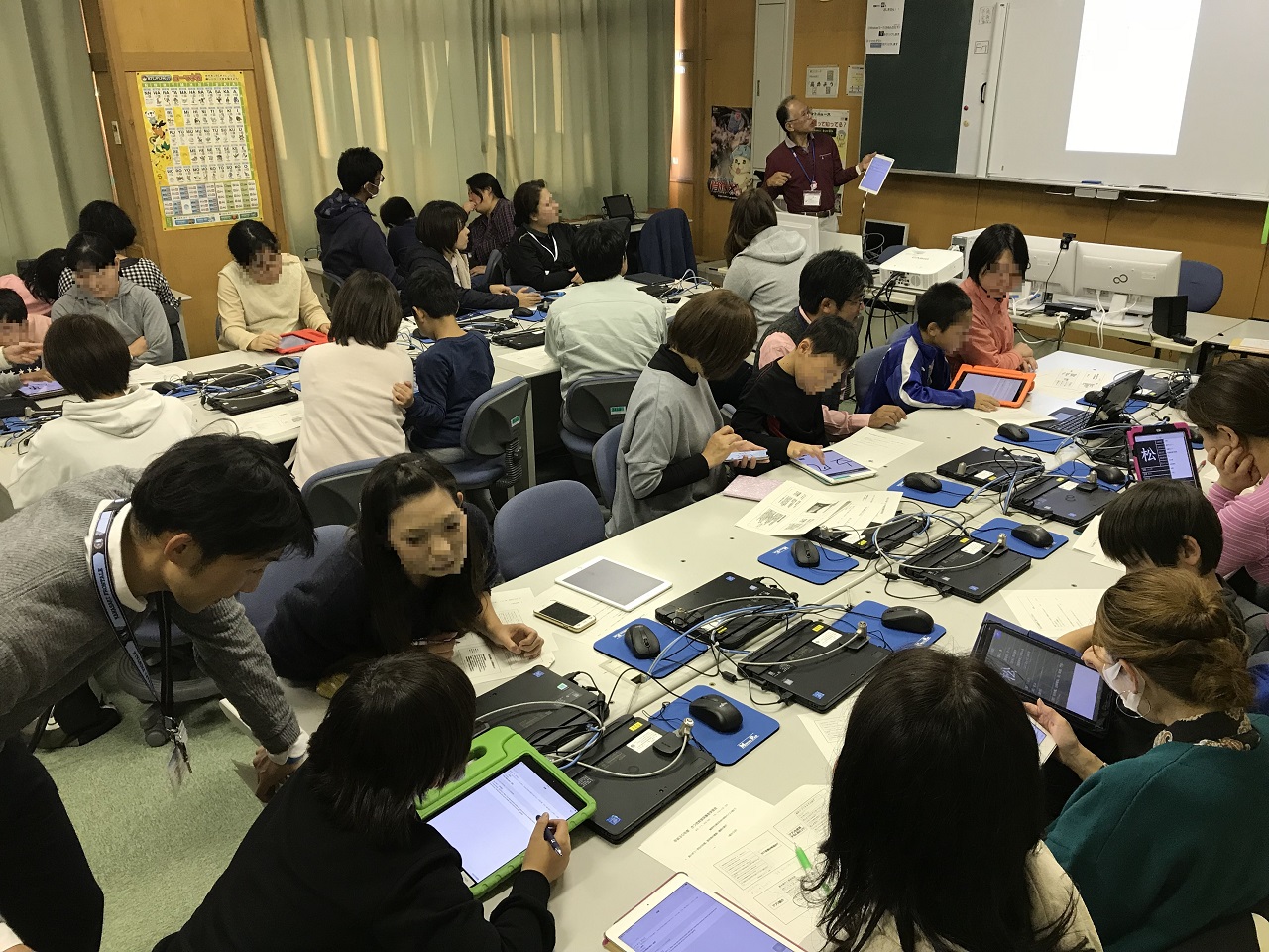 ｉＰａｄ親子学習会の開催