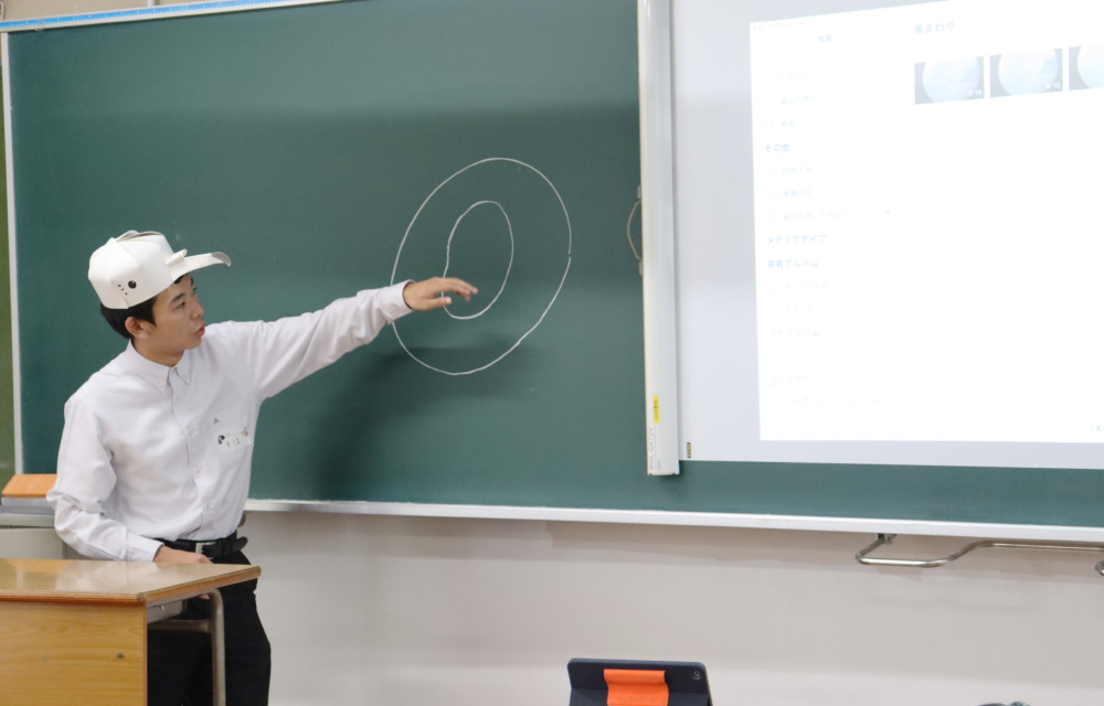 写真:社会課題を意識した探究活動の実施と地域に向けた普及啓発活動