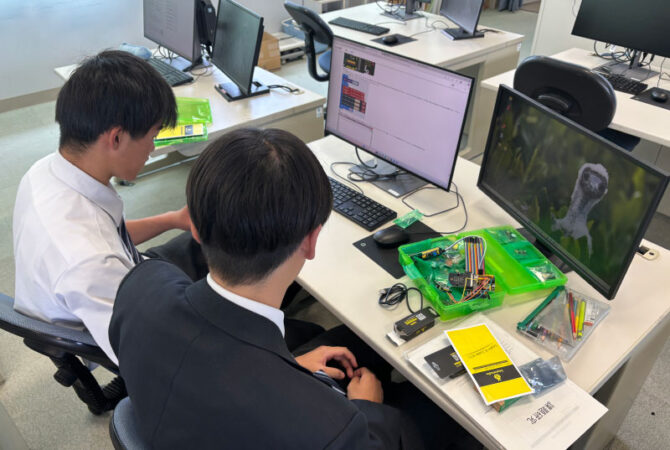 STEAM教材を使った探究活動