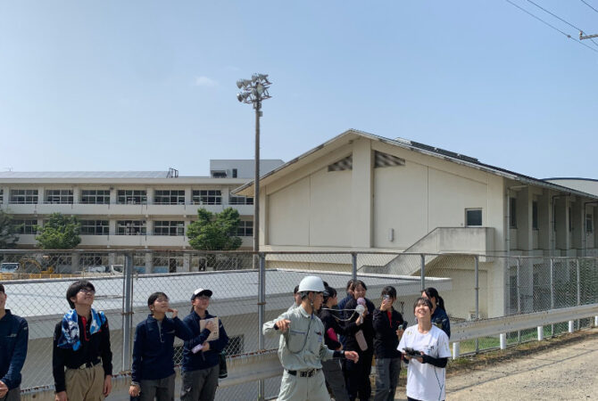 ドローン操縦を体験