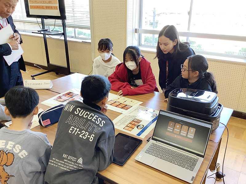 写真：プログラマブル炊飯器を使った授業をしました！