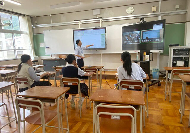 協働的な学び・遠隔合同授業の推進～タブレット端末とのリンク～