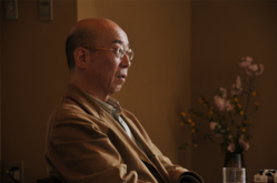 鷲田清一(わしだ・きよかず) 哲学者 1949年生まれ。京都大学文学部哲学科卒業、同大学院文学研究科哲学専攻博士課程修了。関西大学、大阪大学で教授職を務め、現在は大谷大学教授。前大阪大学総長、大阪大学名誉教授。専攻は哲学・倫理学。 『京都の平熱――哲学者の都市案内』『<ひと>の現象学』など著書多数