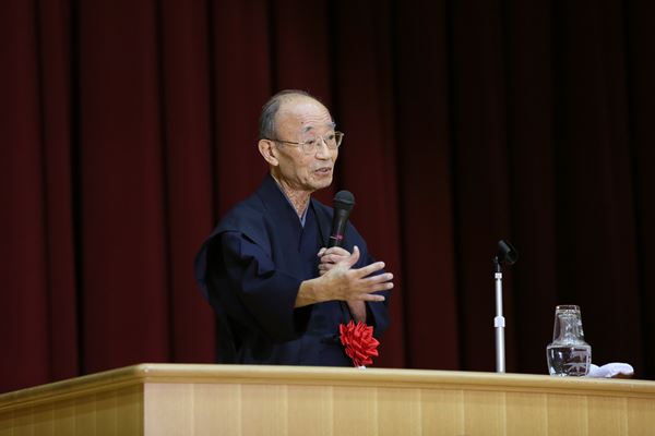 第41回ブレックファスト・ミーティング レジメ 基調講演:本田由紀さん (東京大学大学院教授)